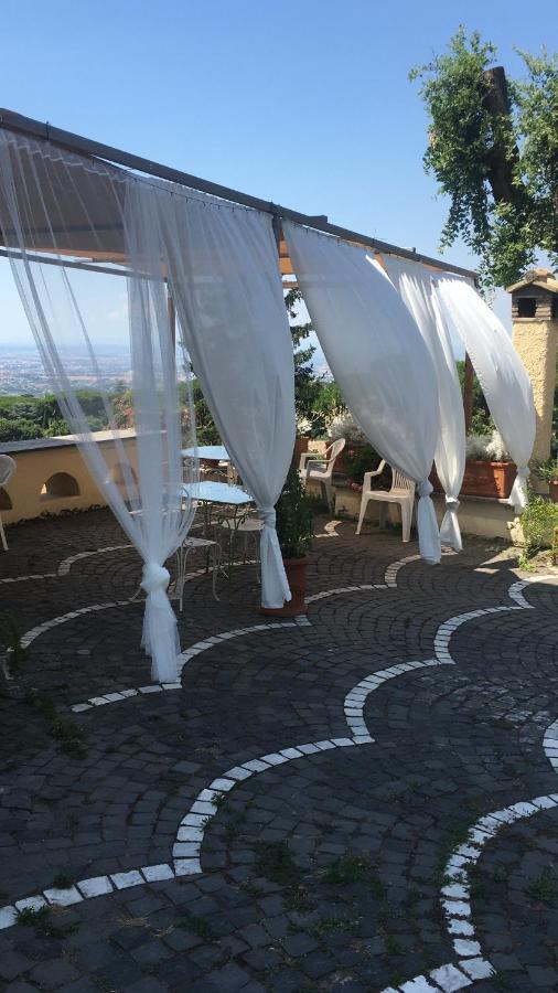 “Casa Amelie” Hotel Grottaferrata Exterior foto